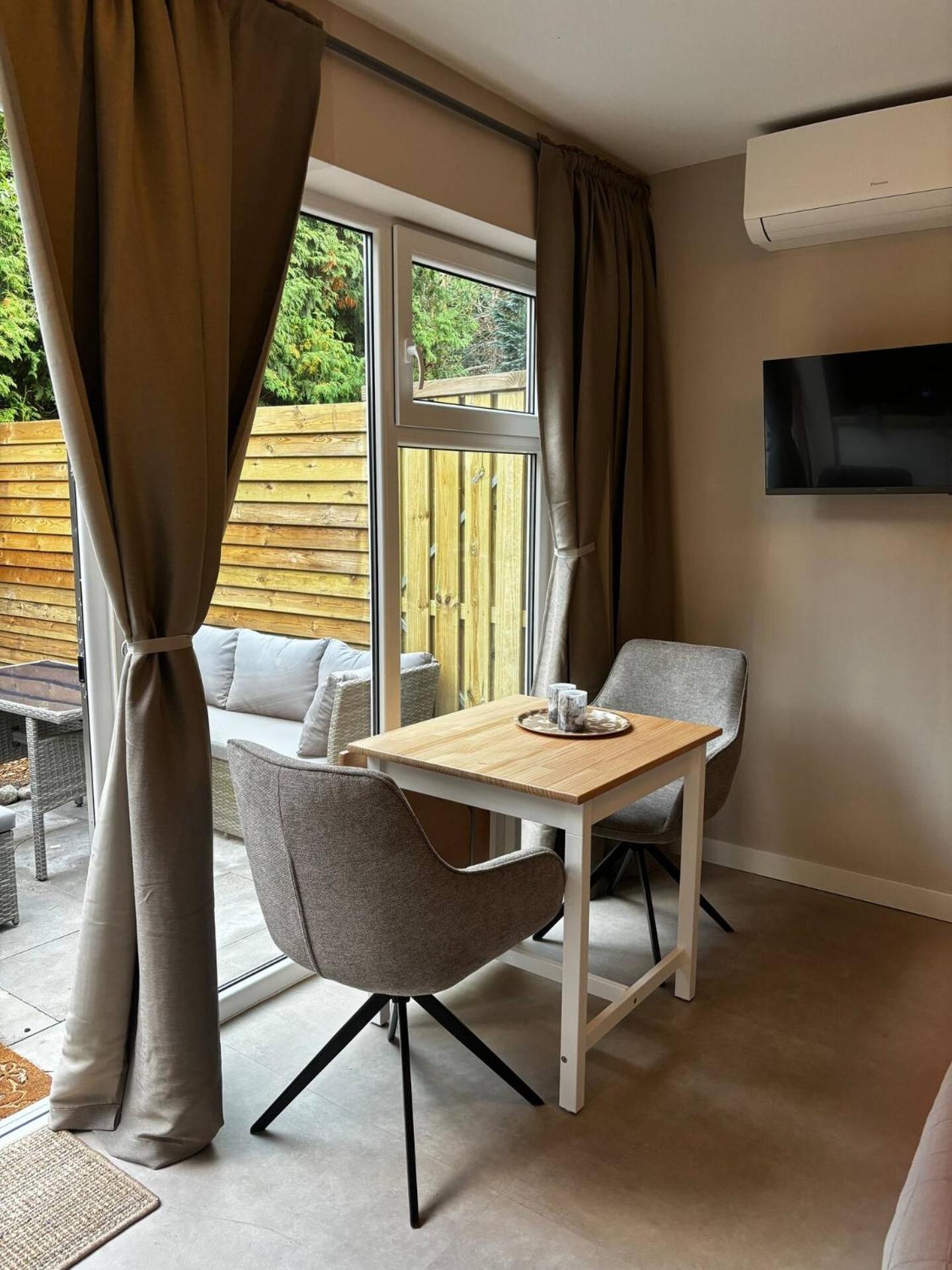 Bed And Breakfast Heerenveen Centrum Met Prive Sauna En Jacuzzi מראה חיצוני תמונה